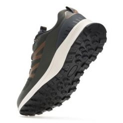 Męskie buty Ravika. Zielone buty sportowe na co dzień męskie Regatta, z poliesteru, bez zapięcia. W wyprzedaży za 299.99 zł.