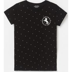 T-shirt w kropki - Czarny. Czarne koszulki dziewczęce Reserved, bez wzorów, bez ramiączek. Za 19.99 zł.