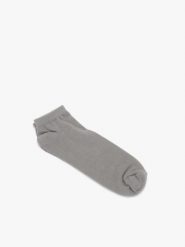 Szare skarpety męskie. Szare skarpetki męskie Ryłko, bez wzorów, z bawełny. Za 24.99 zł.