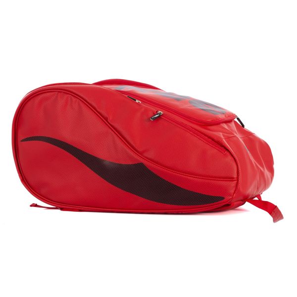 SOFTEE miękka torba padel do samochodu — rozmiar uniwersalny. Czerwone torebki klasyczne damskie Softee, bez wzorów, bez dodatków. Za 315.99 zł.