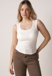 Biały Dopasowany Top Bez Rękawów z Wiskozy z Kwadratowym Dekoltem Madu. Białe topy damskie Born2be, m, bez wzorów, z jeansu, bez kołnierzyka. Za 59.99 zł.