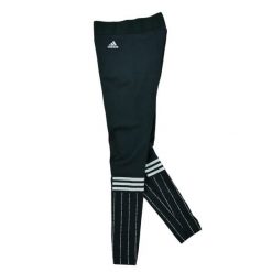 Second life - Legginsy do fitnessu, jogi i biegania dla kobiet - Jak nowy. Czarne legginsy damskie Adidas, s, bez wzorów. Za 122.63 zł.