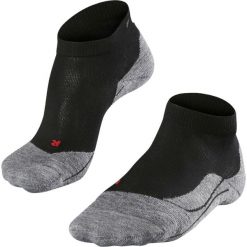 Skarpetki Falke RU4. Czarne skarpetki męskie Falke, bez wzorów, z materiału. Za 133.50 zł.