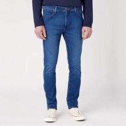 WRANGLER LARSTON MĘSKIE SPODNIE JEANSOWE ORION W18SLD348. Spodnie materiałowe męskie Wrangler, bez wzorów, z jeansu. Za 239.99 zł.