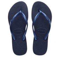 Klapki Havaianas Model 4000030 Kolor Niebieski. Niebieskie klapki damskie Havaianas, bez wzorów, z gumy, bez obcasa. Za 94.99 zł.