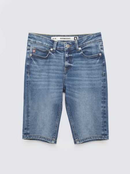 Szorty damskie jeansowe niebieskie Shira 469. Niebieskie szorty damskie Big Star, bez wzorów, z bawełny, klasyczne, z podwyższonym stanem. Za 159.99 zł.
