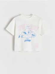 Bawełniany t-shirt Lilo i Stitch - złamana biel. Koszulki dziewczęce Reserved, bez wzorów, z bawełny, bez ramiączek. W wyprzedaży za 35.99 zł.