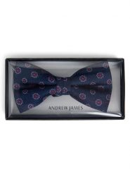 Andrew James Jedwabna muszka Mężczyźni niebieski|wyrazisty róż|wielokolorowy, ONE SIZE. Czerwone krawaty i muchy męskie Andrew James, bez wzorów, z jedwabiu, eleganckie. Za 179.95 zł.