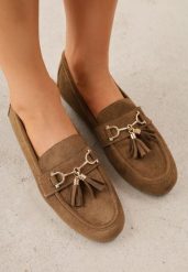 Ciemnobeżowe Mokasyny VICES z Modnymi Chwostami z Imitacji Zamszu z Wkładką z Naturalnej Skóry Calirea. Brązowe mokasyny damskie Born2be, z jeansu. Za 89.99 zł.