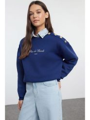 Trendyol Bluza w kolorze niebieskim rozmiar: M. Niebieskie bluzy bez kaptura damskie Trendyol, m, z bawełny. Za 100.99 zł.