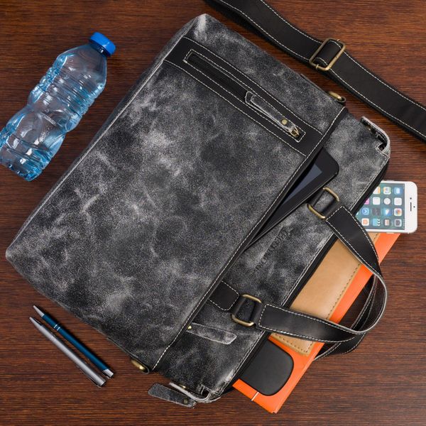 Beltimore torba męska na ramię skórzana duża czarna N08. Czarne torby męskie na ramię bez wzorów, na ramię, duże. Za 274.90 zł.