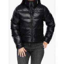 Kurtka ocieplana damska Helly Hansen Jade Puffer Jacket. Czarne kurtki damskie Helly Hansen, bez wzorów, bez kaptura. W wyprzedaży za 669.55 zł.