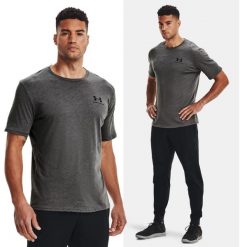 Koszulka fitness męska UNDER ARMOUR Sportstyle z krótkim rękawem. Szare t-shirty sportowe męskie Under Armour, m, bez ramiączek, na fitness i siłownię. Za 95.00 zł.