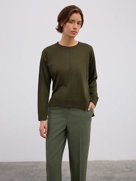 BGN Sweter w kolorze ciemnozielonym rozmiar: 40. Zielone swetry klasyczne damskie BGN, bez kołnierzyka. Za 156.98 zł.