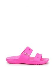 Crocs Klapki "Classic" w kolorze różowym rozmiar: 38/39. Różowe klapki damskie Crocs, bez wzorów, bez obcasa. Za 83.62 zł.