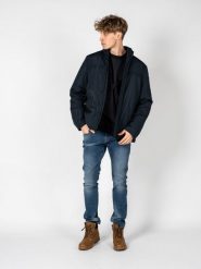 Geox Kurtka "Vincit" | M2620U TF373 | Mężczyzna | Granatowy. Niebieskie kurtki męskie Geox, m, bez wzorów, z poliesteru, eleganckie, z kapturem. W wyprzedaży za 599.00 zł.