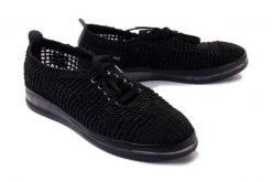 ARTIKER RELAKS 50C1133 black, półbuty damskie. Czarne półbuty damskie Artiker Relaks, bez wzorów, bez obcasa, na obcasie. Za 42.50 zł.