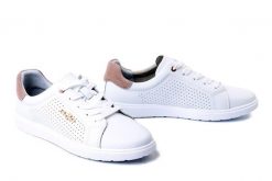 FILIPPO DP6738/26 WH/BE biały beżowy, półbuty damskie. Białe półbuty damskie Filippo, bez wzorów, ze skóry, bez obcasa. Za 157.17 zł.