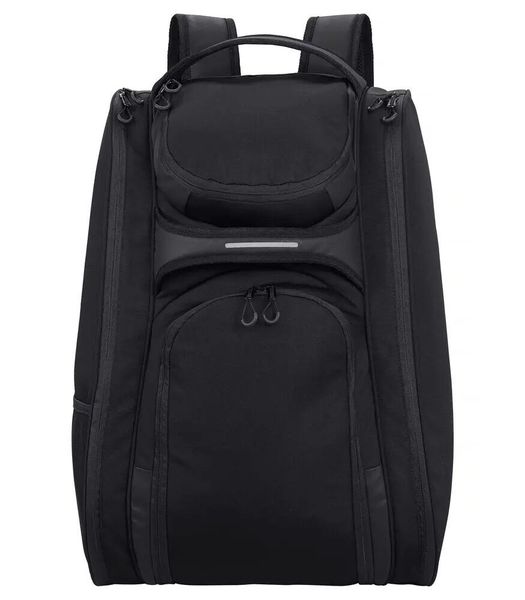 Clique 2.0 Combi Bag – torba z możliwością noszenia jako plecak – Black. Czarne plecaki męskie CLIQUE, bez wzorów. Za 261.81 zł.