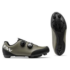 Buty rowerowe MTB i gravel męskie NORTHWAVE Rebel 3 ciemna zieleń. Zielone buty trekkingowe męskie Northwave, bez zapięcia, rowerowe. Za 570.00 zł.