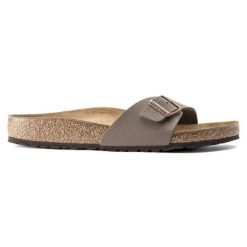 Klapki Birkenstock Madrid Bs Mocha 0040093 brązowe. Brązowe klapki damskie bez wzorów, z materiału, bez obcasa. Za 626.61 zł.