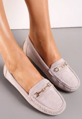 Jasnofioletowe Mokasyny z Cholewką przed Kostkę z Przeszyciami i Ozdobnym Paskiem Alydora. Fioletowe mokasyny damskie Renee. Za 69.99 zł.