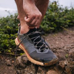 Buty trekkingowe Danner Trail 2650 Campo Czerwony Męskie. Czerwone buty trekkingowe męskie DANNER, z materiału, bez zapięcia, trekkingowe. Za 797.05 zł.