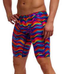 Spodenki do pływania Jammery Funky Trunks Plastic Fantastic. Kąpielówki męskie FUNKY TRUNKS, m, bez wzorów, z materiału, na fitness i siłownię. Za 219.00 zł.