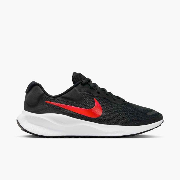 Buty do biegania męskie, Revolution 7. Czarne obuwie do biegania damskie Nike, nike revolution. Za 259.99 zł.