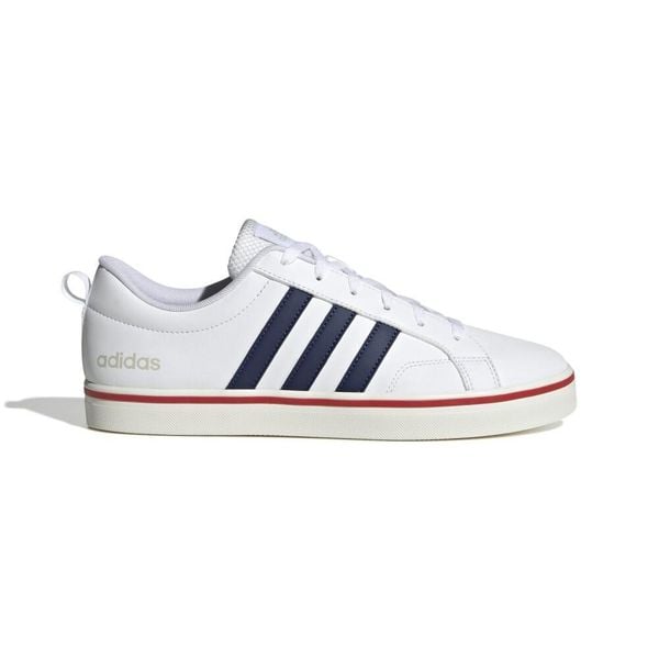 Buty ADIDAS PACE 2.0 Biały. Białe buty trekkingowe męskie Adidas, bez zapięcia, trekkingowe. W wyprzedaży za 188.50 zł.