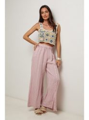 Le Monde du Lin Lniane spodnie w kolorze jasnoróżowym rozmiar: 36/38. Różowe spodnie materiałowe damskie Le Monde du Lin, bez wzorów, ze lnu. Za 143.99 zł.