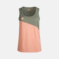 Koszulka techniczna ABI W V2: wygoda, oddychalność i szybkie schnięcie. Czerwone t-shirty damskie IZAS, m, bez wzorów, bez kołnierzyka. W wyprzedaży za 121.70 zł.