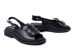 BOCCATO G395 R359 T54 czarny, sandały damskie. Czarne sandały damskie Boccato, bez wzorów, z gumy, bez obcasa, na obcasie. Za 304.90 zł.