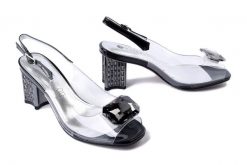SCAVIOLA S-360 BLACK, sandały damskie. Czarne sandały damskie Sca'viola, bez wzorów, ze skóry, bez obcasa, na obcasie. Za 321.93 zł.