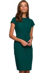Elegancka sukienka ołówkowa z modelującymi przeszyciami zielona. Zielone sukienki damskie Sukienki.shop, do pracy, xl, bez wzorów, biznesowe, bez kołnierzyka, bez ramiączek, ołówkowe. Za 259.00 zł.