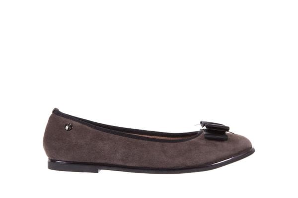 Baleriny Bayla-018 1063-303 Taupe Black, Brąz/Czarny, Skóra naturalna - 36. Brązowe baleriny damskie Bayla, bez wzorów, z materiału, bez obcasa, na płaskiej podeszwie. W wyprzedaży za 149.00 zł.