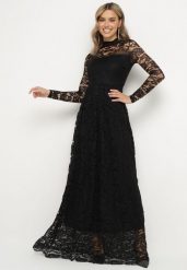 Czarna Rozkloszowana Sukienka z Koronki ze Stójką i Gumką w Talii Delaviae. Czarne sukienki damskie Born2be, na co dzień, m, bez wzorów, z koronki, eleganckie, bez kołnierzyka, bez ramiączek, maxi, rozkloszowane. W wyprzedaży za 143.99 zł.