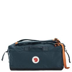 FJALLRAVEN Torba podróżna Farden Duffel 50 navy. Niebieskie torebki klasyczne damskie Fjällräven, bez wzorów, z materiału, duże, bez dodatków. Za 884.80 zł.