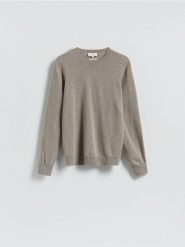 Wełniany sweter z dodatkiem kaszmiru - beżowy. Brązowe swetry męskie Reserved, l, bez wzorów, z kaszmiru, bez kołnierzyka. Za 299.99 zł.