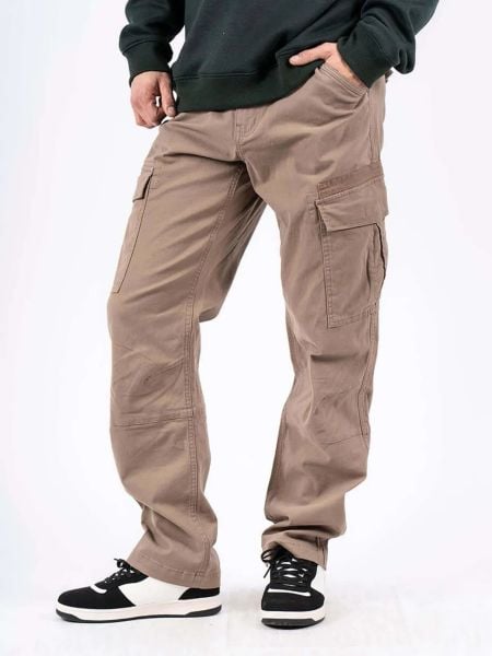 Męskie Spodnie Materiałowe Marcus Gerry Cargo 6080 Golden Sand 16-200146. Spodnie materiałowe męskie MARCUS, bez wzorów, z materiału. Za 169.99 zł.