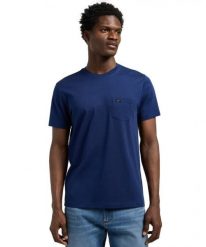 MESKA KOSZULKA LEE POCKET TEE TRUE NAVY 112370423. Niebieskie koszulki męskie z długim rękawem Lee, m. Za 79.99 zł.