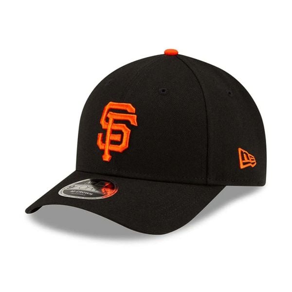 Czapka z daszkiem New Era 9forty Giants MLB Plyr Rep MC. Białe czapki męskie New Era, bez wzorów, z materiału, eleganckie. Za 174.00 zł.