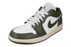 Buty Nike Air Jordan 1 Low Khaki. Zielone obuwie do biegania damskie Nike, Nike Air Jordan. Za 560.85 zł.