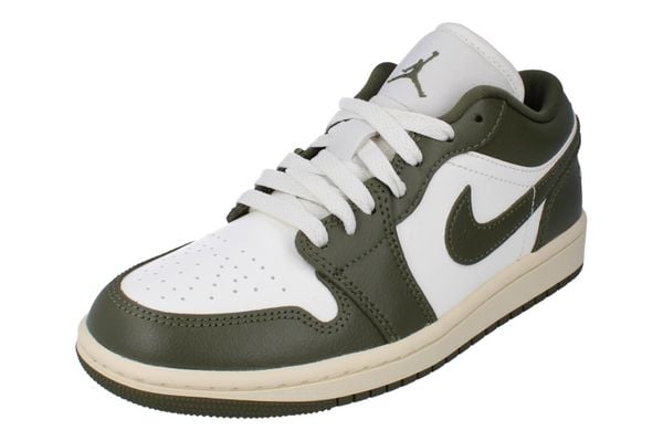 Buty Nike Air Jordan 1 Low Khaki. Zielone obuwie do biegania damskie Nike, Nike Air Jordan. Za 560.85 zł.