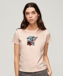 Koszulka dopasowana z haftem tatuażu. Białe t-shirty damskie Superdry., m, bez wzorów, z bawełny, bez kołnierzyka. Za 142.35 zł.