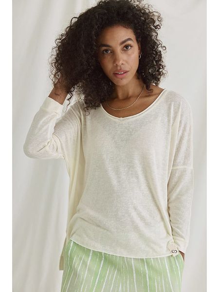 Cotton Candy Koszulka w kolorze kremowym rozmiar: L. Brązowe bluzki damskie Cotton Candy, l, bez wzorów, z asymetrycznym kołnierzem, bez ramiączek. Za 121.51 zł.