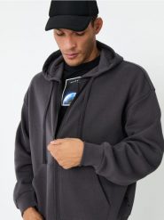 Bluza - szary. Szare bluzy z kapturem męskie Sinsay, l. Za 49.99 zł.