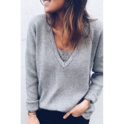 Bluzka damska GRETA GREY. Szare bluzki damskie Bluzka damska GRETA GREY, l, bez wzorów, bez kołnierzyka, bez ramiączek. W wyprzedaży za 69.00 zł.