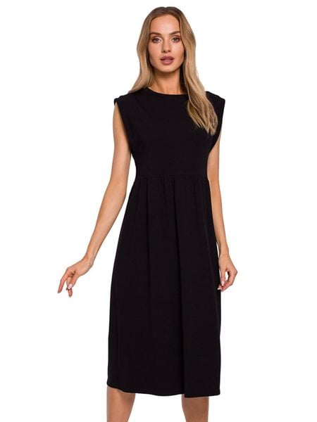 Made of emotion Sukienka w kolorze czarnym rozmiar: XXL. Czarne sukienki damskie Made Of Emotion, xxl, bez wzorów, bez kołnierzyka, bez ramiączek, midi. Za 256.70 zł.