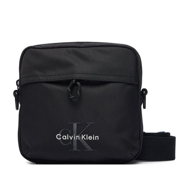 Saszetka Calvin Klein. Czarne saszetki męskie CALVIN KLEIN. Za 289.99 zł.